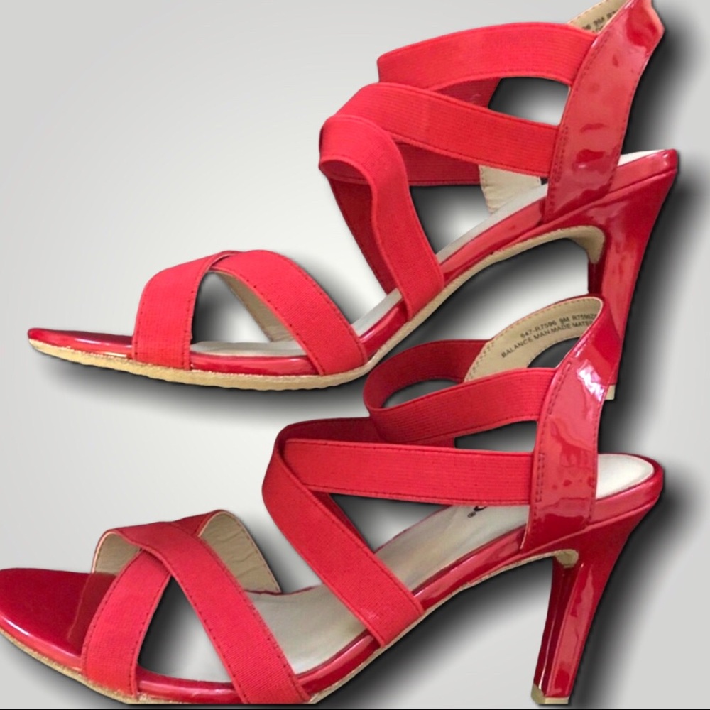 NWOT Red 3.5’ High Heels Size 9